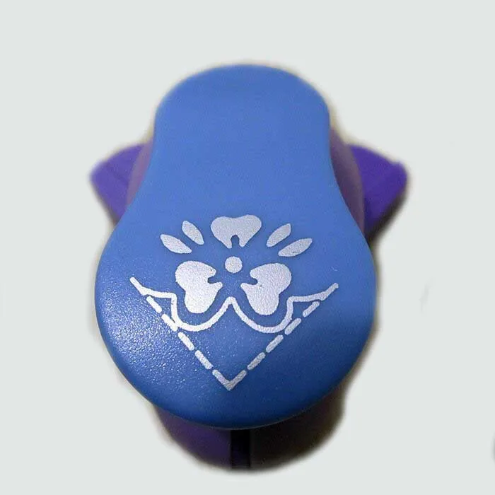 Big Embossing DIY Corner Paper Printing Card Cutter Scrapbook Shaper Large Embossing Device Hole Punch Kids Handmade Craft Gift
Big Embossing DIY Corner Paper Printing Card Cutter Scrapbook Shaper Large Embossing Device Hole Punch Kids Handmade Craft Gift