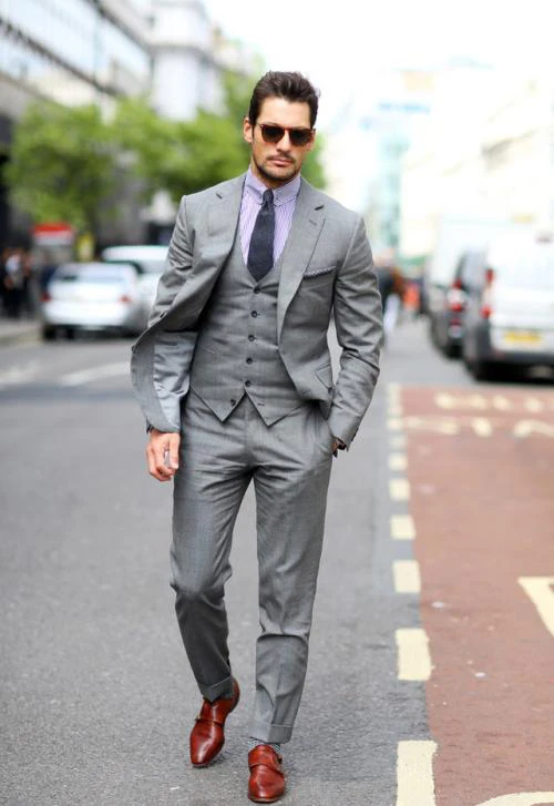 2017 New Arrival Custom made Light Gray Best Men Suit Slim Wedding Suits Mens gray Groom Tuxedos 3Pieces( jacket+Pants+vest+tie)
2017 New Arrival Custom made Light Gray Best Men Suit Slim Wedding Suits Mens gray Groom Tuxedos 3Pieces( jacket+Pants+vest+tie)