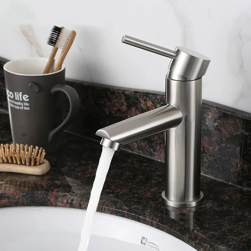 304 stainless steel hot and cold washbasin faucet, lead-free pan basin washbasin single hole water Basin faucet
304 stainless steel hot and cold washbasin faucet, lead-free pan basin washbasin single hole water Basin faucet