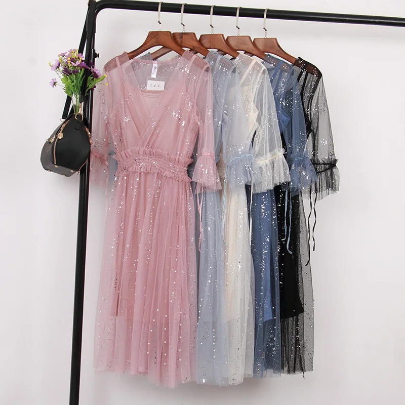2019 Women Summer Flare Sleeve V-neck Lace Bandage Mesh Gauze Ruffles Dress Elastic Sequins Pearl Bead Tulle Voile Pleated Dress
2019 Women Summer Flare Sleeve V-neck Lace Bandage Mesh Gauze Ruffles Dress Elastic Sequins Pearl Bead Tulle Voile Pleated Dress