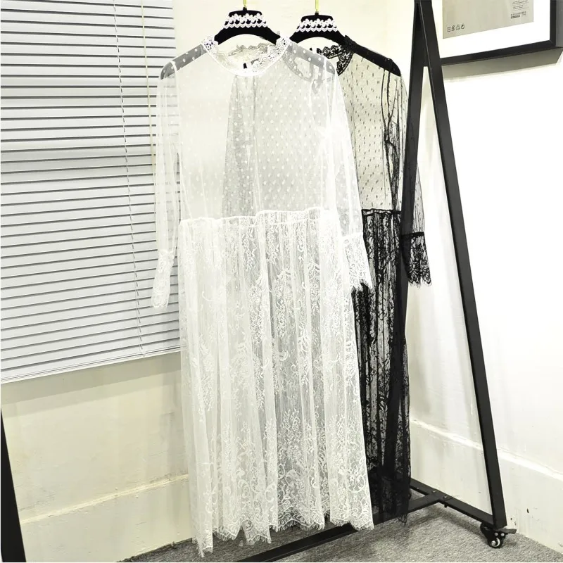 New Vestidos White Sexy Dress Long Sleeve Sexy Perspective Lace Dress Robe Femme Maxi Sexy Beach Dress Bottom Long Dresses C4287
New Vestidos White Sexy Dress Long Sleeve Sexy Perspective Lace Dress Robe Femme Maxi Sexy Beach Dress Bottom Long Dresses C4287