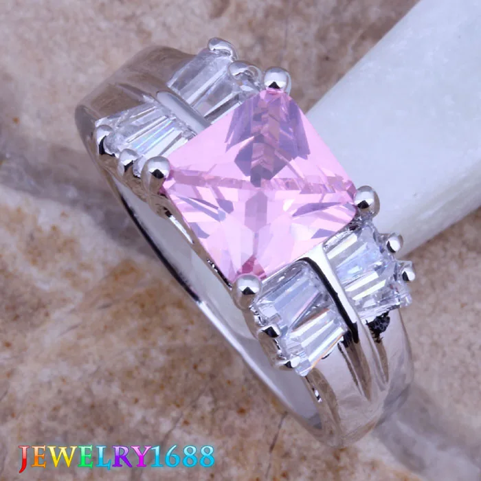 Фото Восхитительный розовый белый фианит посеребренное кольцо Размер 6/8 D267 |