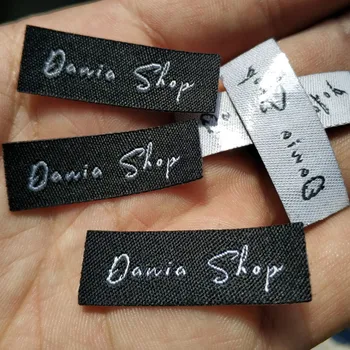 1000pcs , 3.5 * 1.2 cm Custom Iron on black damask woven label hot melt glue heating tags
1000pcs , 3.5 * 1.2 cm Custom Iron on black damask woven label hot melt glue heating tags