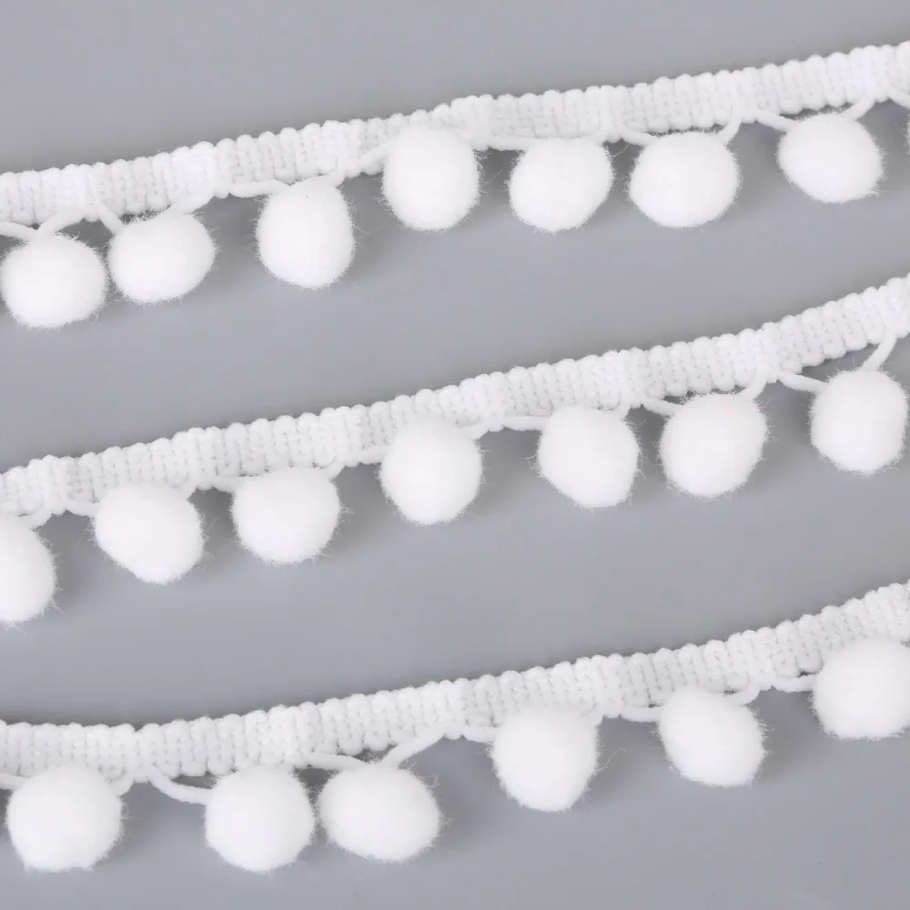 5Yards 10mm Width Pom Pom Trim Ball White MINI Pearl Pompom Fringe Ribbon Sewing Lace Kintted Fabric Handmade Craft Accessories
5Yards 10mm Width Pom Pom Trim Ball White MINI Pearl Pompom Fringe Ribbon Sewing Lace Kintted Fabric Handmade Craft Accessories
