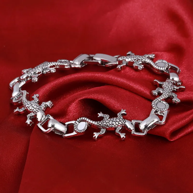 Wholesale Gecko Fashion jewelry Punk Retro Stainless Steel Silver Personality Cool Men Bracelet male Bangles
Wholesale Gecko Fashion jewelry Punk Retro Stainless Steel Silver Personality Cool Men Bracelet male Bangles