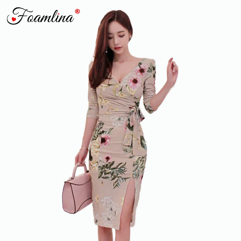 Foamlina Elegant Women Bodycon Dress 2018 New Autumn Floral Print Vintage Dress V Neck 3/4 Sleeve Split Casual Work Party Dress
Foamlina Elegant Women Bodycon Dress 2018 New Autumn Floral Print Vintage Dress V Neck 3/4 Sleeve Split Casual Work Party Dress