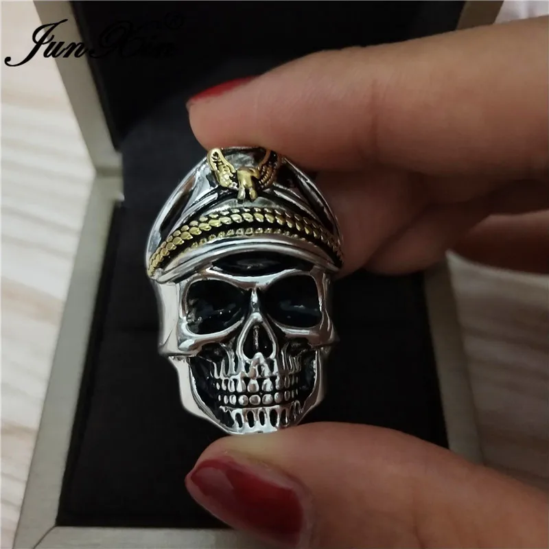 JUNXIN Punk Antique 925 Silver Color Skull Rings For Men Women Pirate Skeleton Ring Open Male Party Adjustable Ring Jewelry
JUNXIN Punk Antique 925 Silver Color Skull Rings For Men Women Pirate Skeleton Ring Open Male Party Adjustable Ring Jewelry