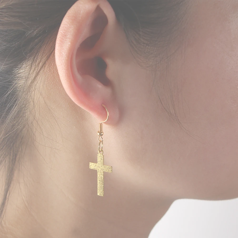 New Arrival Fashion Women Cross Drop Earrings Gold Color Metal Crystal Long Dangle Earring Pendant Female Ear Drop Gift Classic
New Arrival Fashion Women Cross Drop Earrings Gold Color Metal Crystal Long Dangle Earring Pendant Female Ear Drop Gift Classic