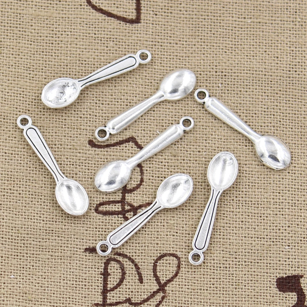 50pcs Charms kitchen cooking spoon 24mm Antique,Zinc alloy pendant fit,Vintage Tibetan Bronze,DIY for bracelet necklace
50pcs Charms kitchen cooking spoon 24mm Antique,Zinc alloy pendant fit,Vintage Tibetan Bronze,DIY for bracelet necklace