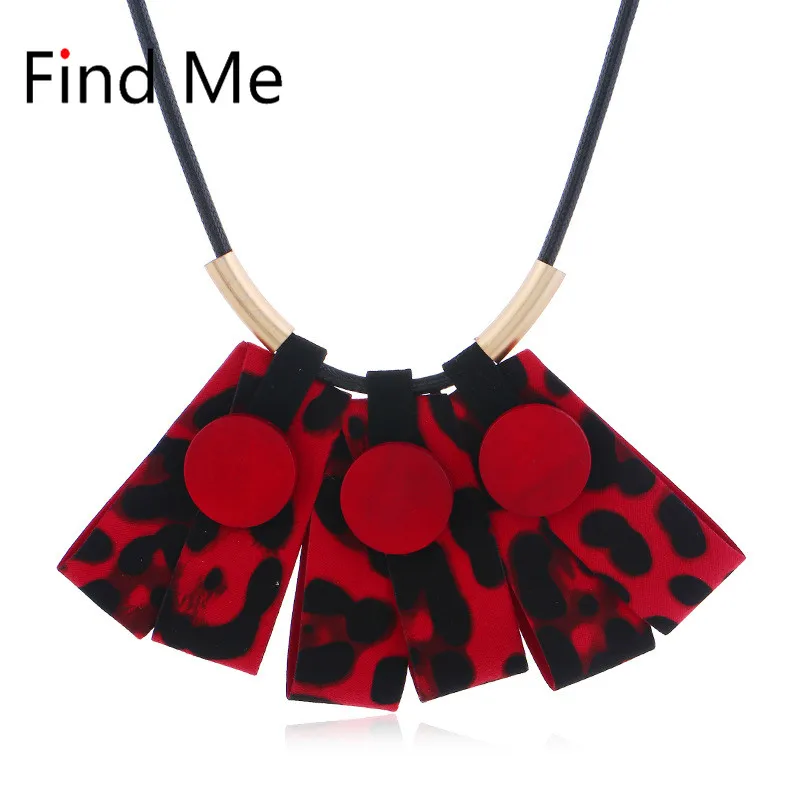 Find Me 2019 Fashion rope chain collar Choker Necklace Pendants crack cloth Leopard grain Maxi statement Necklace Women Jewelry
Find Me 2019 Fashion rope chain collar Choker Necklace Pendants crack cloth Leopard grain Maxi statement Necklace Women Jewelry