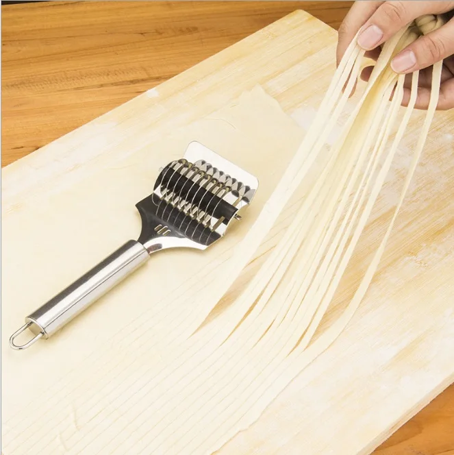 2PCS Stainless Steel Spaghett Noodle Maker Lattice Roller Docker Dough Cutter Tool Kitchen helper DIY Dough cutting tool
2PCS Stainless Steel Spaghett Noodle Maker Lattice Roller Docker Dough Cutter Tool Kitchen helper DIY Dough cutting tool