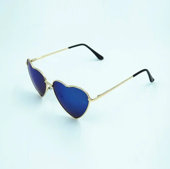 Laura Fairy Fashion Unisex Heart Sunglass Gradient Summer Style UV400 Sunglasses Men Women Lunette De Soleil
Laura Fairy Fashion Unisex Heart Sunglass Gradient Summer Style UV400 Sunglasses Men Women Lunette De Soleil