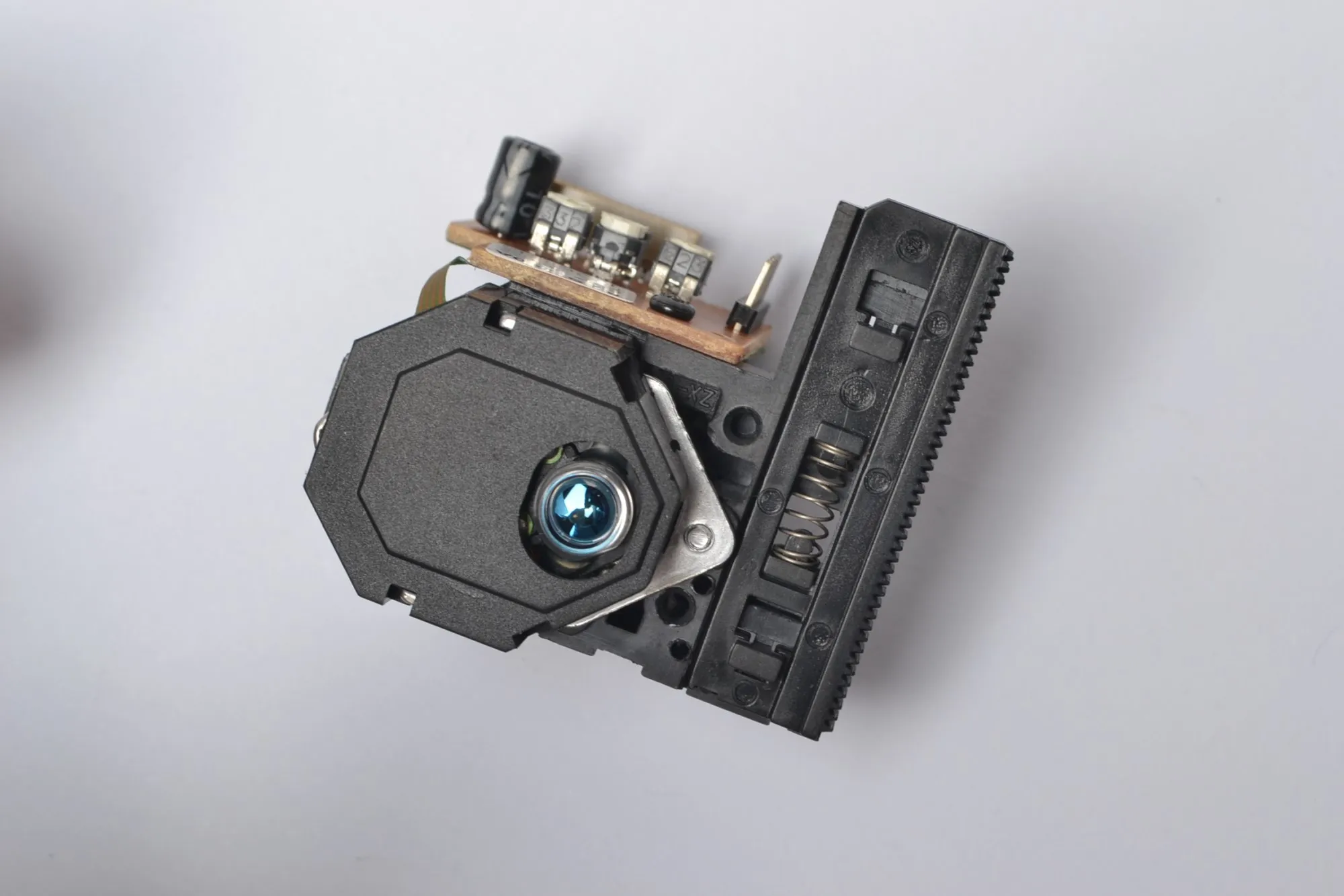 Оригинальная Замена для SONY CDP-209 Player Лазерная линза Лазерная сборка CDP209 оптический блок оптического захвата
Оригинальная Замена для SONY CDP-209 Player Лазерная линза Лазерная сборка CDP209 оптический блок оптического захвата