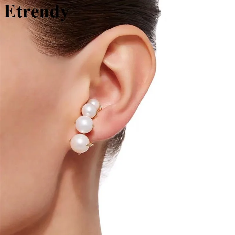 2020 Fashion Earrings For Women Personality Statement Pearl Ear Cuffs Pendientes Jewelry Brincos
2020 Fashion Earrings For Women Personality Statement Pearl Ear Cuffs Pendientes Jewelry Brincos