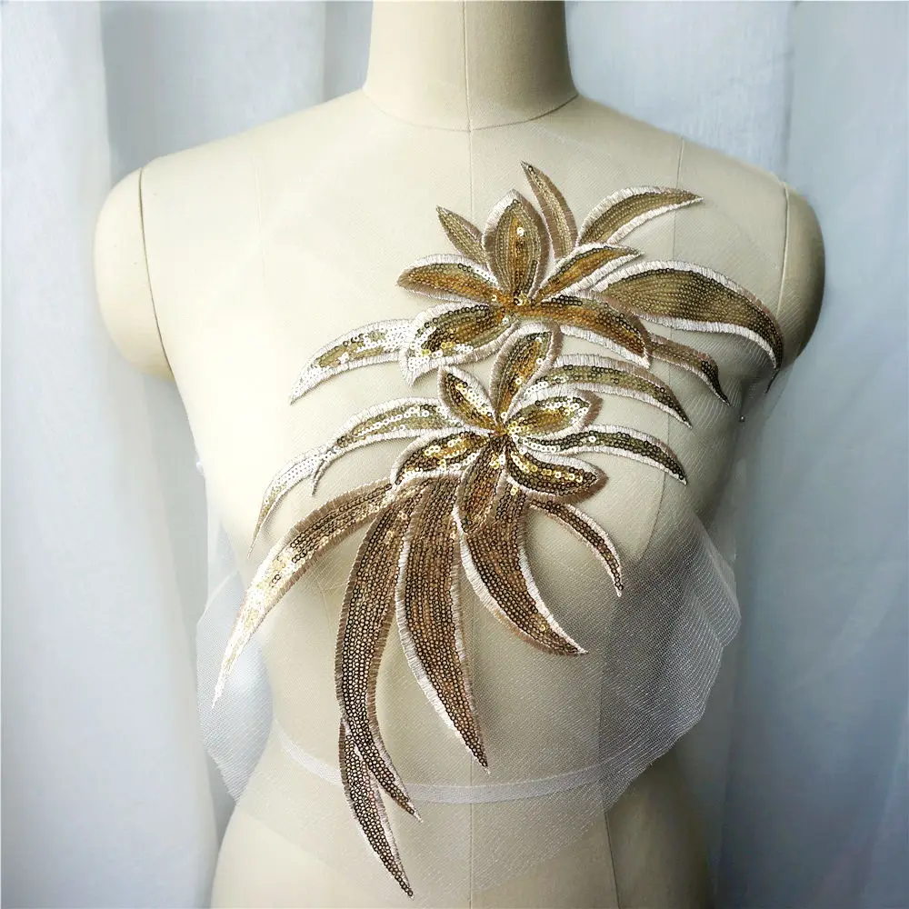 Gold Sequined Flower Leaves Lace Fabric Embroidered Wedding Gown Appliques Collar Mesh Sew On Patch For Dress DIY Decoration
Gold Sequined Flower Leaves Lace Fabric Embroidered Wedding Gown Appliques Collar Mesh Sew On Patch For Dress DIY Decoration