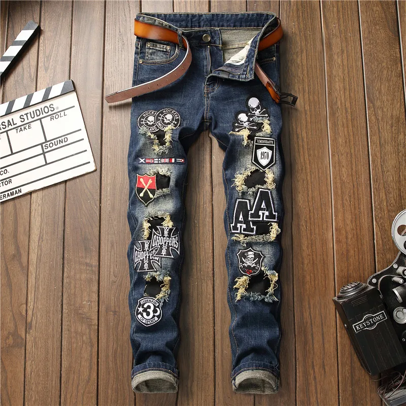 New 2019 Skinny Ripped Jeans For Men Motorcycle Vintage Blue Denim Pants Fashion Brand Hole Embroidery Skull Letter Biker Jeans
New 2019 Skinny Ripped Jeans For Men Motorcycle Vintage Blue Denim Pants Fashion Brand Hole Embroidery Skull Letter Biker Jeans