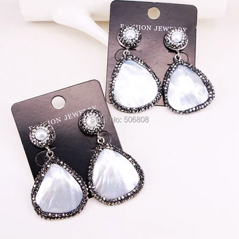 5Pairs ZYZ302-7428 White Pearl Shell Earrings for Women Drop Dangle Earrings Paved with Rhinestone
5Pairs ZYZ302-7428 White Pearl Shell Earrings for Women Drop Dangle Earrings Paved with Rhinestone