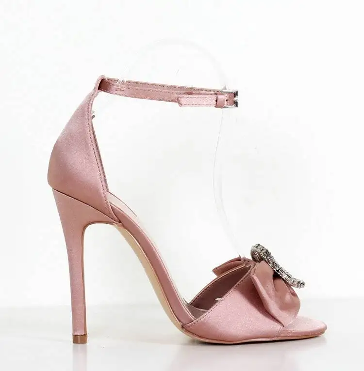 Promotion pink shoes women summer Luxury brand high heels sandals crystal party shoes sweet butterfly-knot bride wedding shoes
Promotion pink shoes women summer Luxury brand high heels sandals crystal party shoes sweet butterfly-knot bride wedding shoes