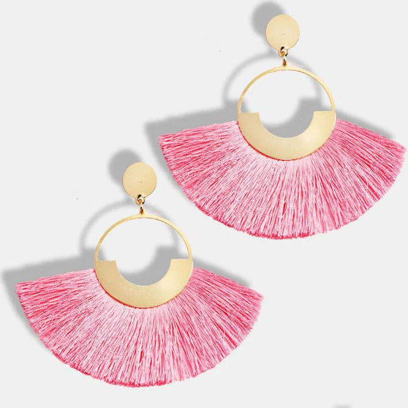 KMVEXO New Design Women Tassel Earrings 2018 Brincos Boho Statement Fringe Earings Metal Fan Shape Dangle Earring Modern Jewelry
KMVEXO New Design Women Tassel Earrings 2018 Brincos Boho Statement Fringe Earings Metal Fan Shape Dangle Earring Modern Jewelry