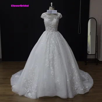 CloverBridal pearls sequins stones beaded 3D cotton lace robe de mariee princesse 2018 good quality scoop neckline
CloverBridal pearls sequins stones beaded 3D cotton lace robe de mariee princesse 2018 good quality scoop neckline