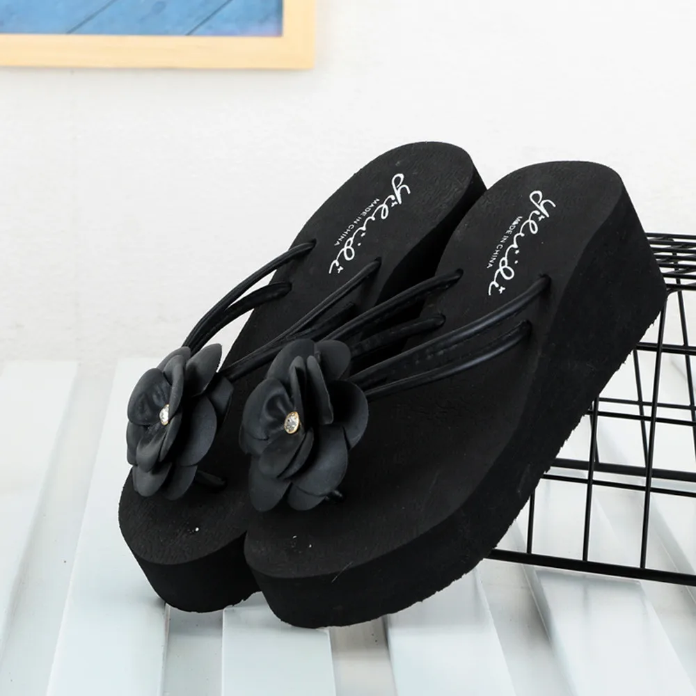2019 Summer Women Platform Bath Slippers Wedge Beach Slope Flops Beach Slippers Shoes Comfortable Non-Slip Zapatillas de mujer
2019 Summer Women Platform Bath Slippers Wedge Beach Slope Flops Beach Slippers Shoes Comfortable Non-Slip Zapatillas de mujer