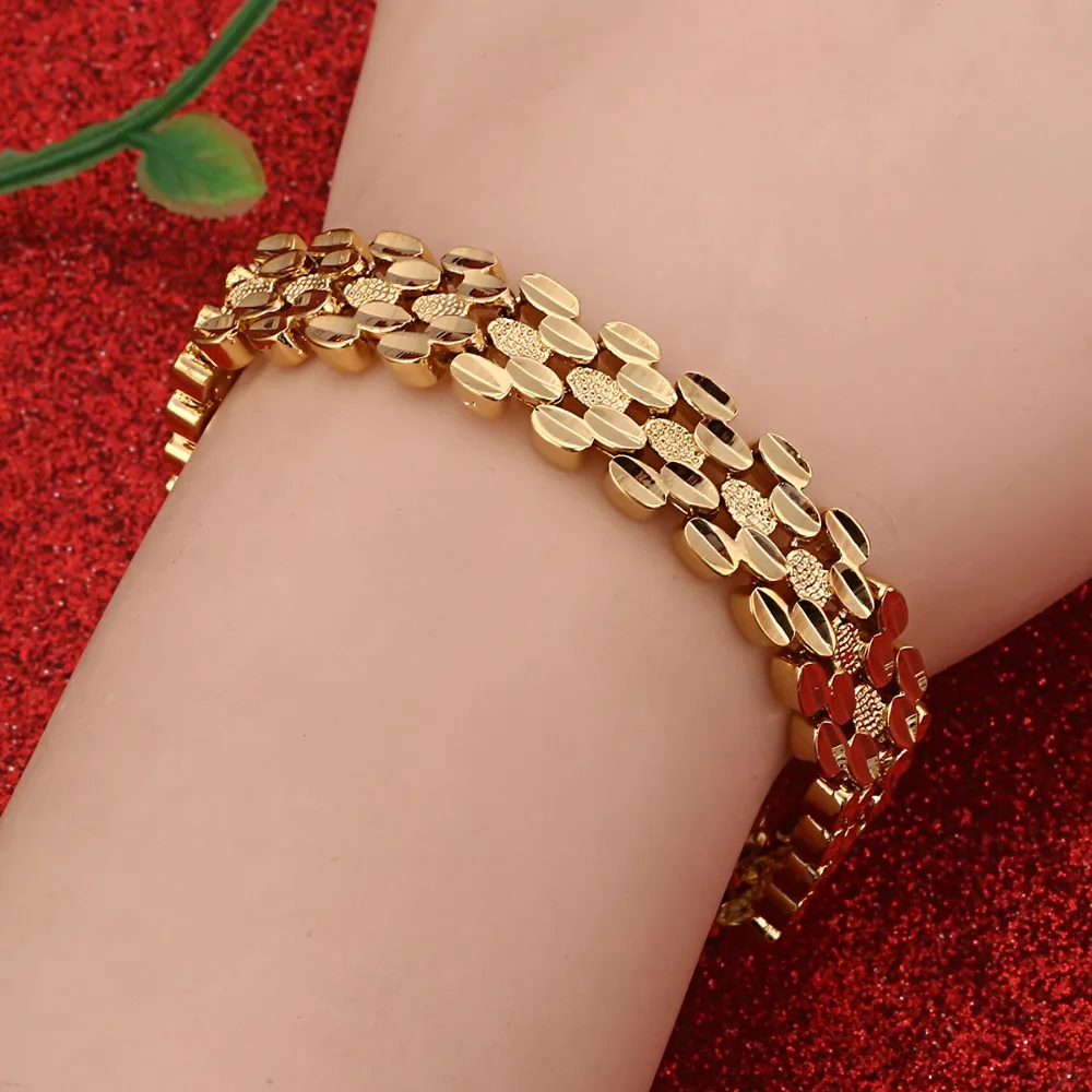 New Elegant Mens Gold Chain Hand Chain Bracelets Fashion Jewelry Wholesale Hand Bracelets Gift
New Elegant Mens Gold Chain Hand Chain Bracelets Fashion Jewelry Wholesale Hand Bracelets Gift