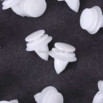 100PCS DOOR INTERIOR TRIM PANEL RETAINER CLIPS 1005631 6505292AA CASE FOR CHRYSLER VOYAGER 
100PCS DOOR INTERIOR TRIM PANEL RETAINER CLIPS 1005631 6505292AA CASE FOR CHRYSLER VOYAGER