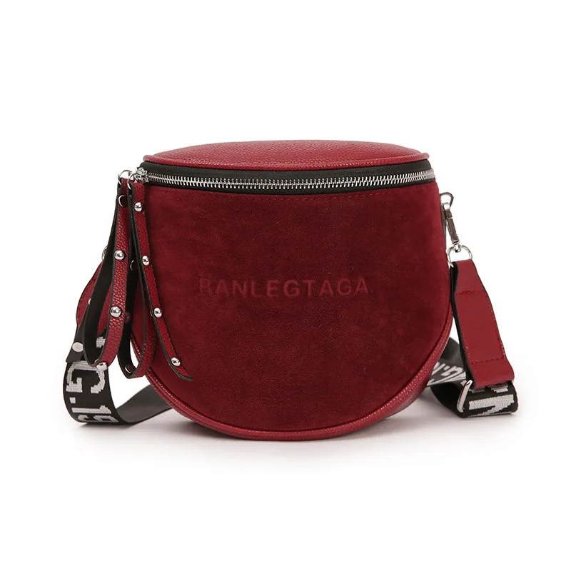Female 2018 Summer New Women's Retro Matte Bucket Bag Shoulder Bag Korean Version Of The Shoulder Strap Letter Crossbody Bags
Female 2018 Summer New Women's Retro Matte Bucket Bag Shoulder Bag Korean Version Of The Shoulder Strap Letter Crossbody Bags