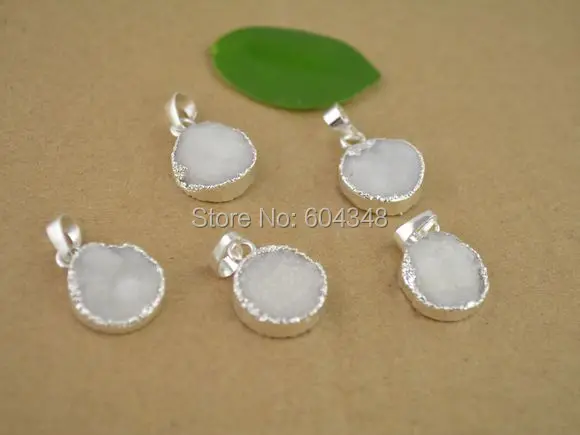 5pcs Quartz Pendant Beads in White color, 15mm Round shape Silver color Drusy Bezel Gem stone Pendant, For Jewelry Making
5pcs Quartz Pendant Beads in White color, 15mm Round shape Silver color Drusy Bezel Gem stone Pendant, For Jewelry Making