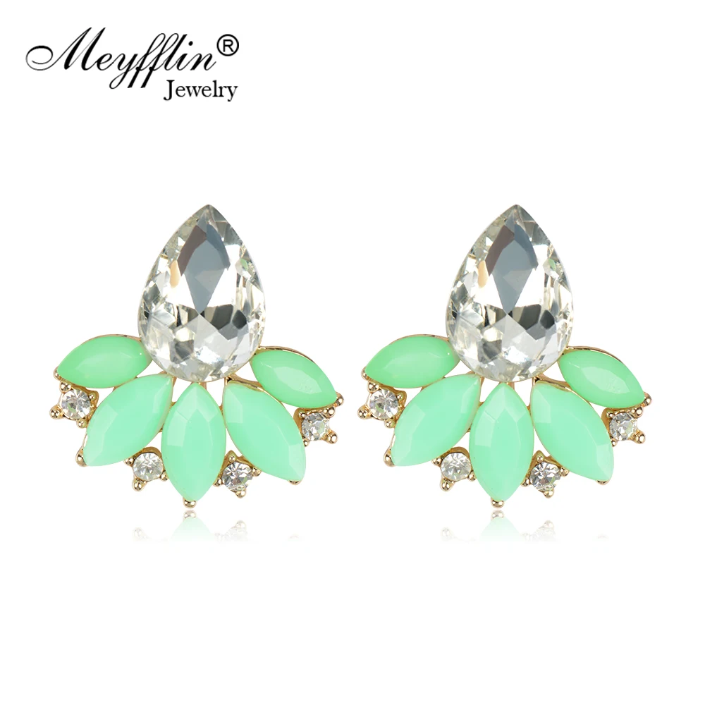 Earrings for Women 2019 Brincos Fashion Crystal Flower Stud Earrings Statement Bijoux Jewelry Boucle d'oreille Christmas Gifts 
Earrings for Women 2019 Brincos Fashion Crystal Flower Stud Earrings Statement Bijoux Jewelry Boucle d'oreille Christmas Gifts