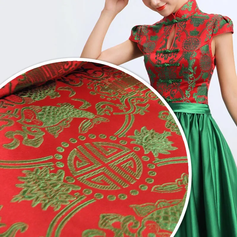 Фото Шелковая атласная парчовая ткань Красного/зеленого цвета традиционная