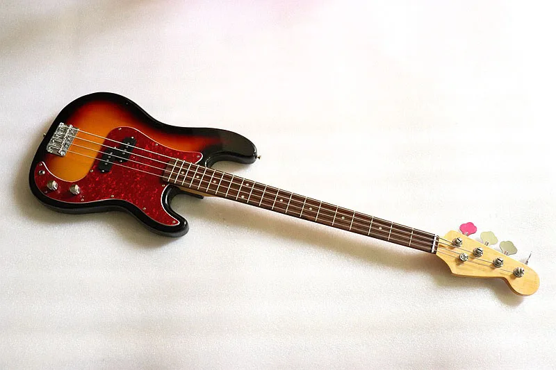 high gloss 2 swift good quality 4 string bass guitar black red sunburst light green white color guitarra eletrica
high gloss 2 swift good quality 4 string bass guitar black red sunburst light green white color guitarra eletrica