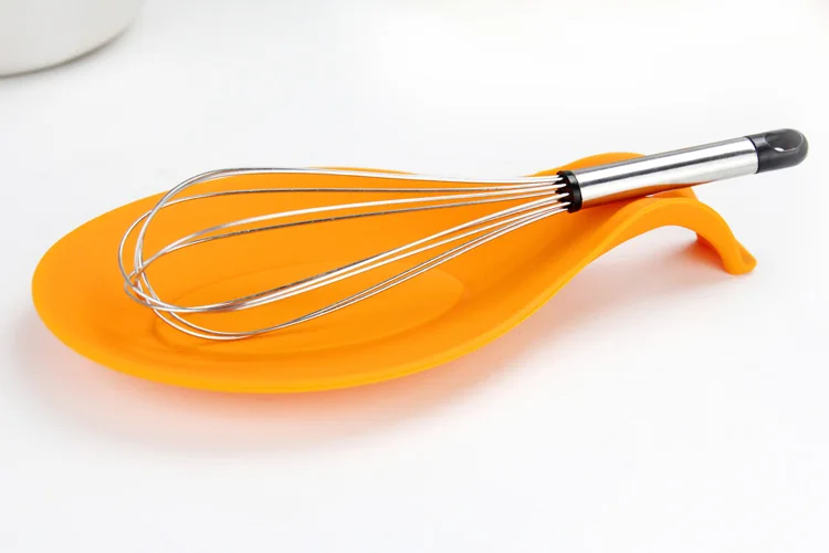 1PC Kitchen Heat Resistant Silicone Spoon Rest Utensil Spatula Holder Kitchen Tool ELB 024
1PC Kitchen Heat Resistant Silicone Spoon Rest Utensil Spatula Holder Kitchen Tool ELB 024