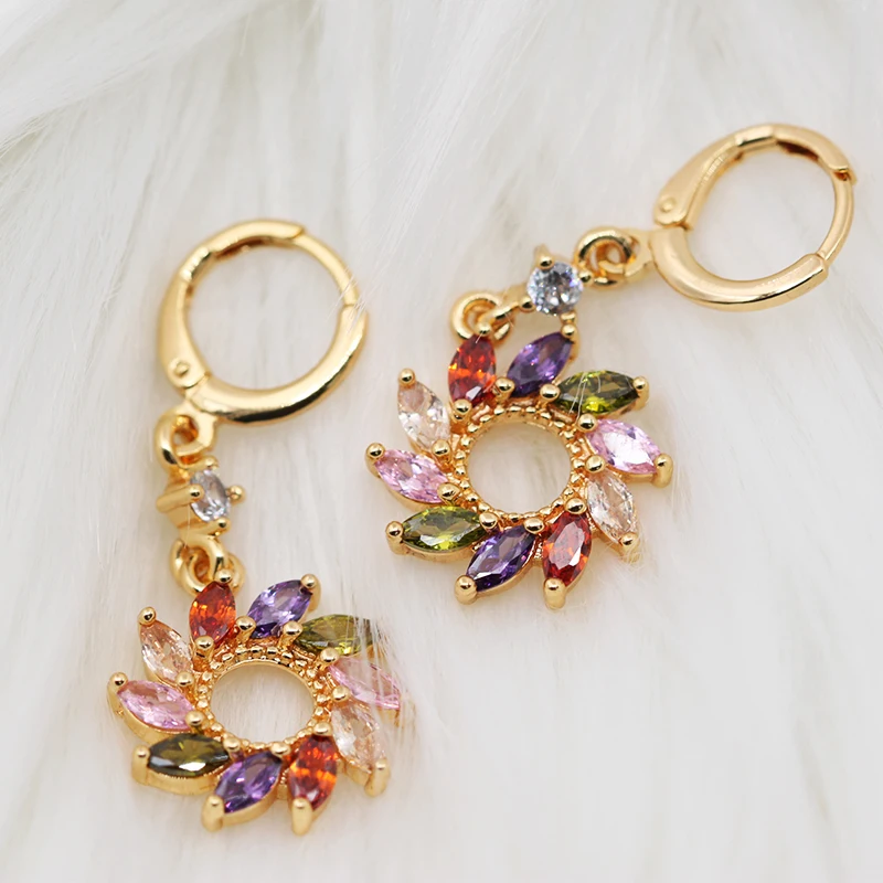Trendy Drop Earrings for Women Gold Color Earring With Waterdrop Rainbow Zircon Luxury Jewelry for Wedding Party
Trendy Drop Earrings for Women Gold Color Earring With Waterdrop Rainbow Zircon Luxury Jewelry for Wedding Party
