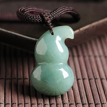 Natural A goods light green oil green yu gourd pendant men and women models yu pendant Authentic Myanmar yu pendant
Natural A goods light green oil green yu gourd pendant men and women models yu pendant Authentic Myanmar yu pendant