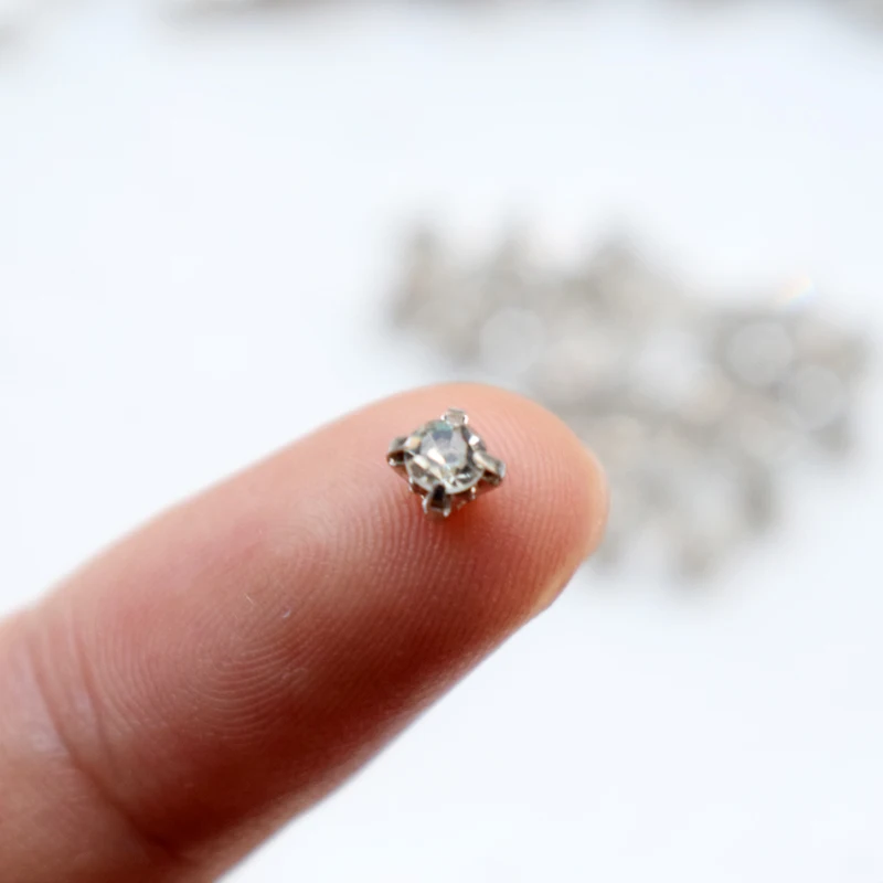 miniature button (2)