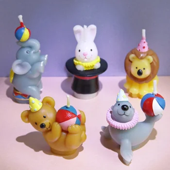 Creative Birthday Candle Animal Shape Baking Cake Decoration Circus Kit Bear Cubs Lions Elephant Hand-painted Candles Decoration
Creative Birthday Candle Animal Shape Baking Cake Decoration Circus Kit Bear Cubs Lions Elephant Hand-painted Candles Decoration