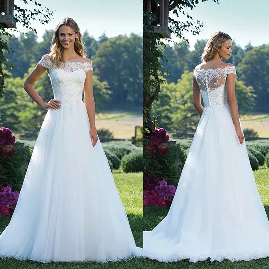 Princess Portrait Neckline Illusion Beaded Lace And Tulle Off The Shoulder Wedding Dress A-Line Button Back Bridal Gowns
Princess Portrait Neckline Illusion Beaded Lace And Tulle Off The Shoulder Wedding Dress A-Line Button Back Bridal Gowns