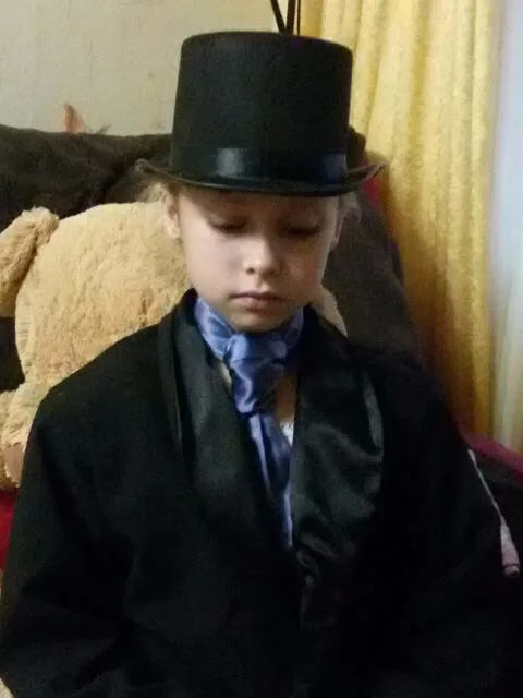 Men Kids Adult Cosplay Costume Magician Hat Black Top Hat Jazz Cap Party Costume Props Christmas Halloween Navidad 
Men Kids Adult Cosplay Costume Magician Hat Black Top Hat Jazz Cap Party Costume Props Christmas Halloween Navidad