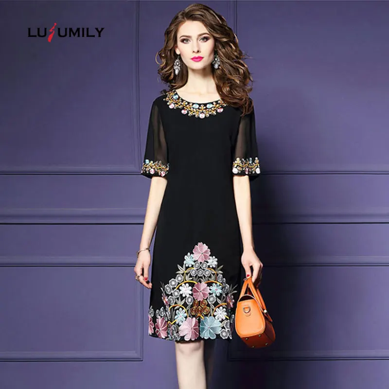 Lusumily High Quality Embroidery Dress Women Casual O-Neck Flower Embroidered Slim Vintage Black A Line Dresses Plus Size 3XL
Lusumily High Quality Embroidery Dress Women Casual O-Neck Flower Embroidered Slim Vintage Black A Line Dresses Plus Size 3XL