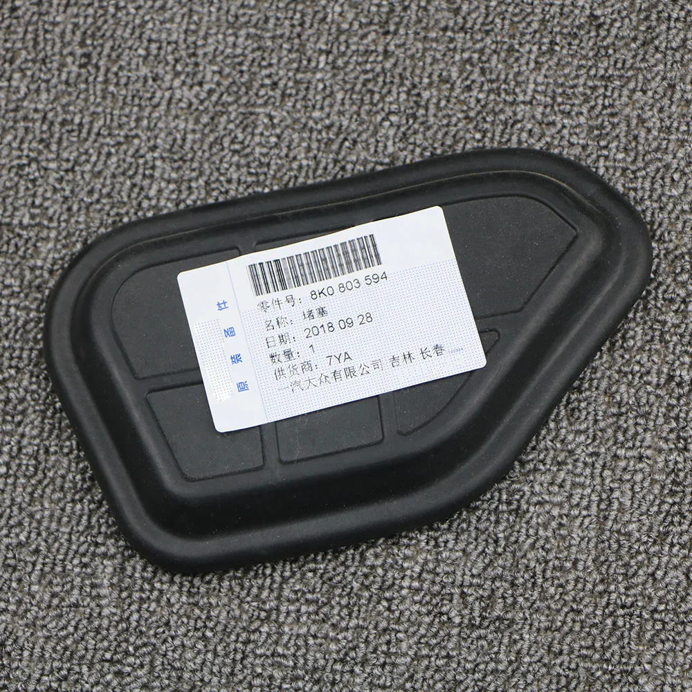 8K0803594 Right Front wheel plugging cap dust cover for Audi A4 B8 2009-2015 S4 2008-2016 A5 2010-2017 S5 RS5
8K0803594 Right Front wheel plugging cap dust cover for Audi A4 B8 2009-2015 S4 2008-2016 A5 2010-2017 S5 RS5