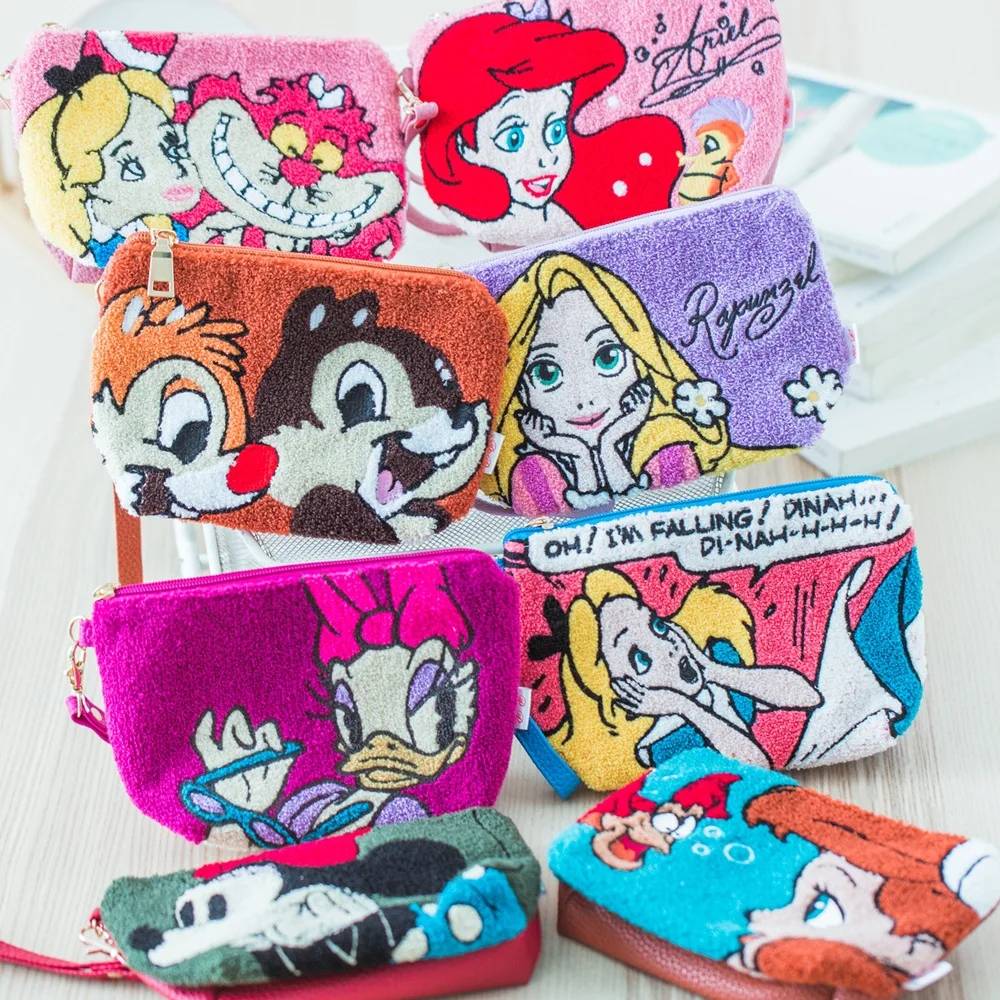 Disney princess lady cartoon Coin Plush purse lovely make up bag girl gift storage key headset bag Cosmetic bag packet
Disney princess lady cartoon Coin Plush purse lovely make up bag girl gift storage key headset bag Cosmetic bag packet
