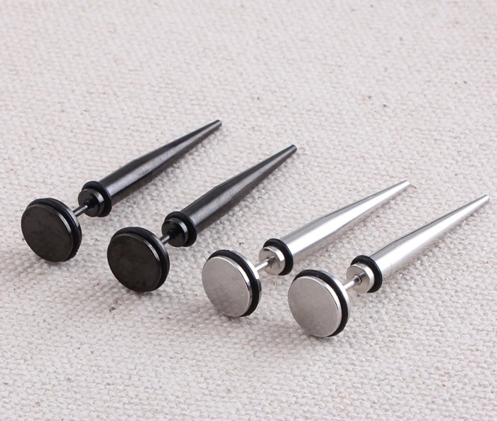 beauty code store】2pcs Spike color Black Magnetic Stud Earring