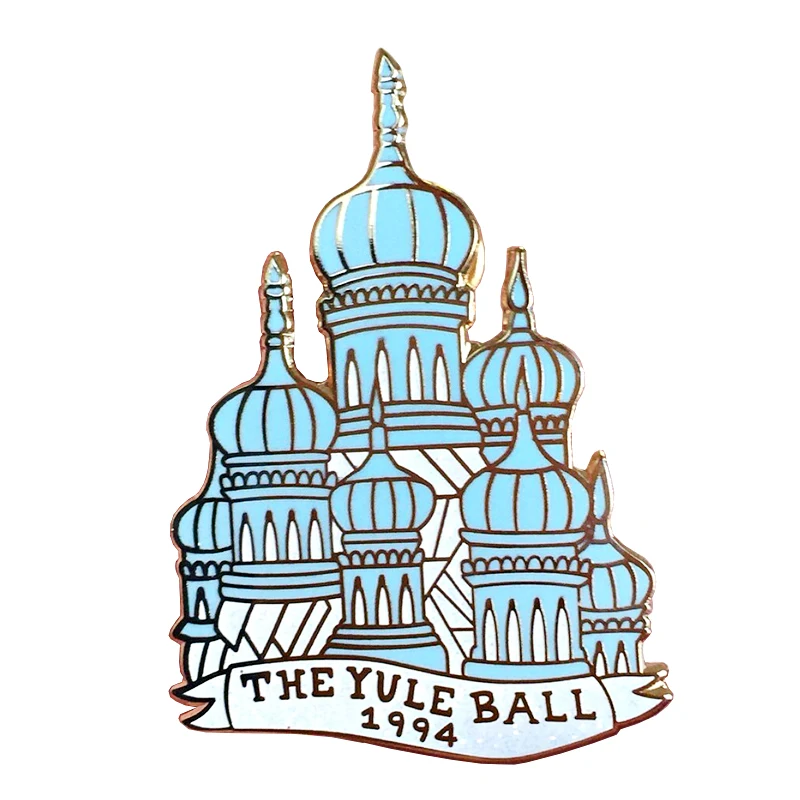 Yule ball pin Hogwart's great hall glitter icicles brooch Triwizard Tournament champions commemorative gift
Yule ball pin Hogwart's great hall glitter icicles brooch Triwizard Tournament champions commemorative gift