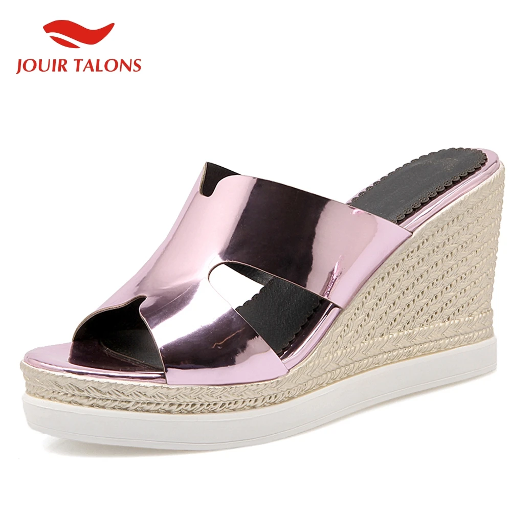 INS Hot Luxury Brand Mules Woman Summer Platform Wedges High Heels Slippers Women Wedges Shoes Woman Large Size 33-43
INS Hot Luxury Brand Mules Woman Summer Platform Wedges High Heels Slippers Women Wedges Shoes Woman Large Size 33-43