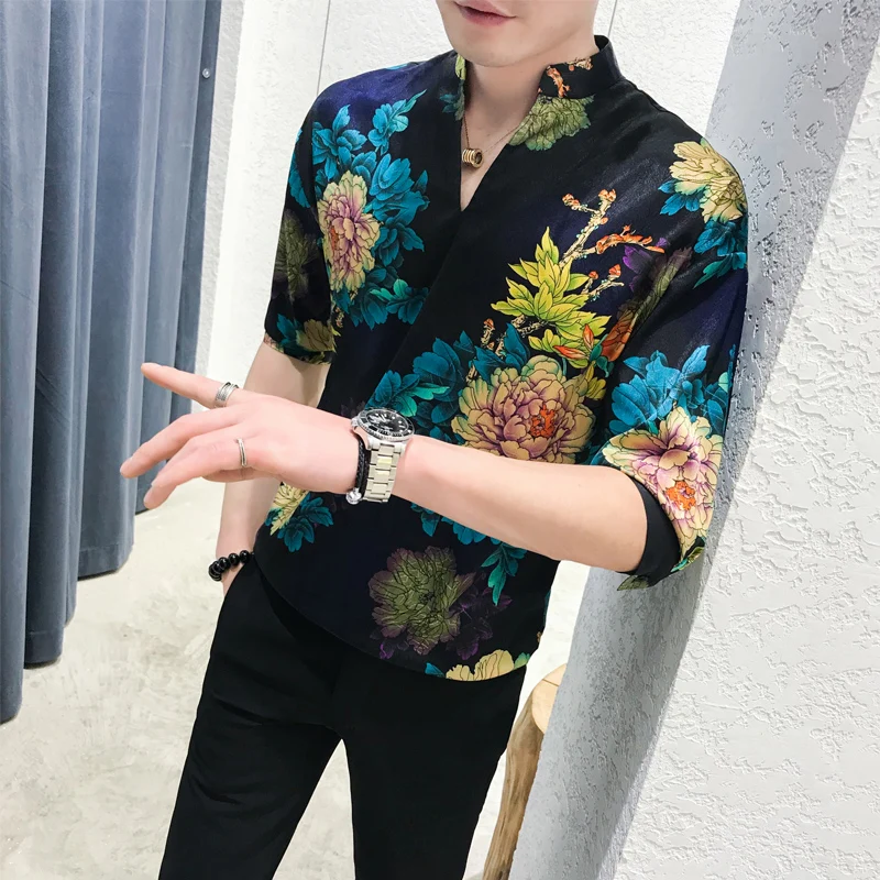High Quality Men Shirt Summer 2019 Stand Collar Casual Shirts For Men Half Sleeve Streetwear Loose Pullover Men's Shirts Dress
High Quality Men Shirt Summer 2019 Stand Collar Casual Shirts For Men Half Sleeve Streetwear Loose Pullover Men's Shirts Dress