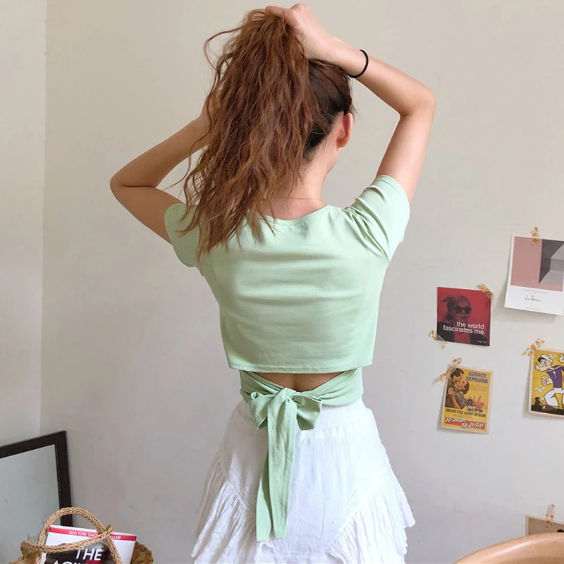 Runway Hot Crop Top 2019 Short Sleeves Sexy Cool 90s Basic Tees Cropped Tops Fashion Slim Brand Fitting Tank Top Corset Clubwear 
Runway Hot Crop Top 2019 Short Sleeves Sexy Cool 90s Basic Tees Cropped Tops Fashion Slim Brand Fitting Tank Top Corset Clubwear