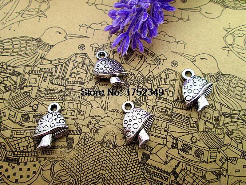 20pcs- mushroom Charms , Antique Tibetan silver mushroom charms pendants 17mm x 17mm
20pcs- mushroom Charms , Antique Tibetan silver mushroom charms pendants 17mm x 17mm