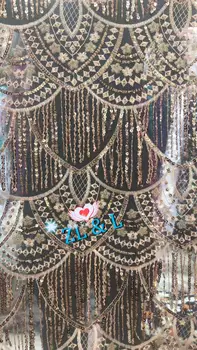 Best selling fine embroidered French mesh sequins tassels African lace sequins tassels Nigerian lace fabric for evening dresses
Best selling fine embroidered French mesh sequins tassels African lace sequins tassels Nigerian lace fabric for evening dresses