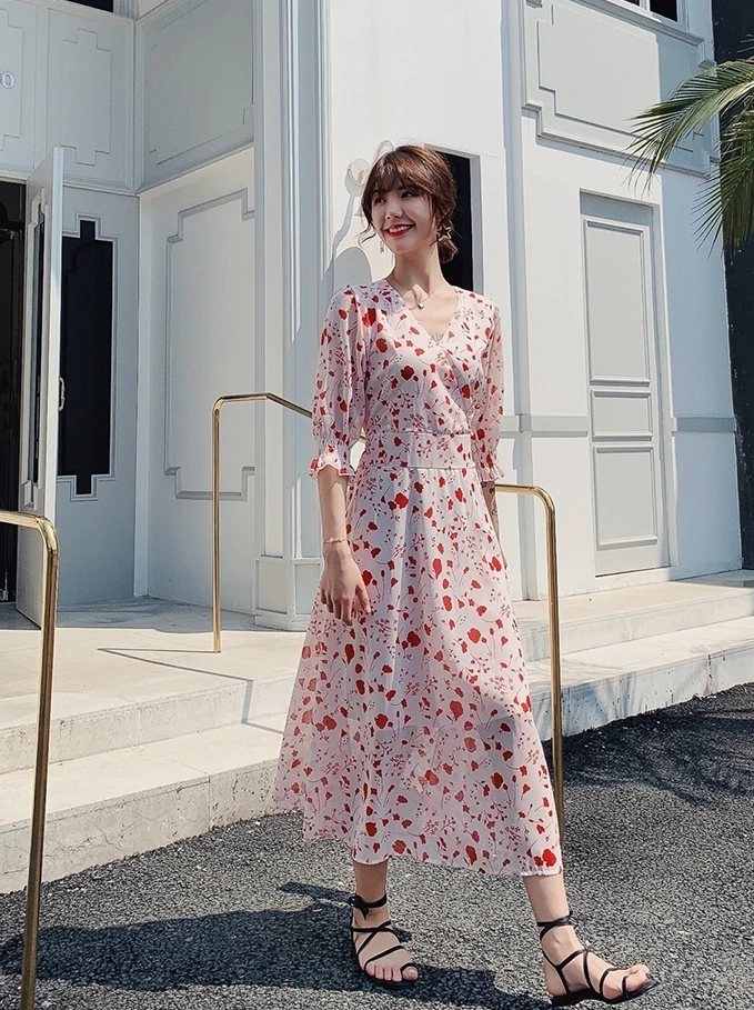 GRUIICEEN new style printing V-neck long maxi dress summer half flare sleeve office dress GY2018760
GRUIICEEN new style printing V-neck long maxi dress summer half flare sleeve office dress GY2018760